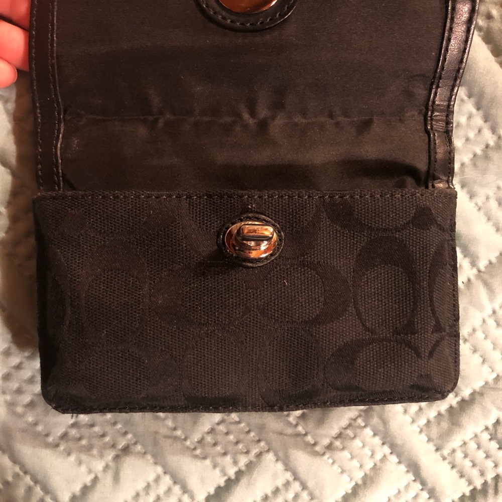 Coach crossbody - Picture 3 of 5